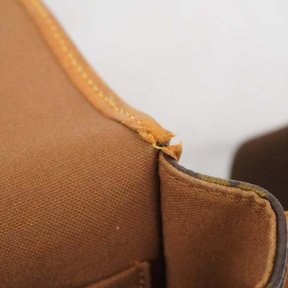 LOUIS VUITTON Brown Monogram Shoulder Bag - Picture 7 of 16